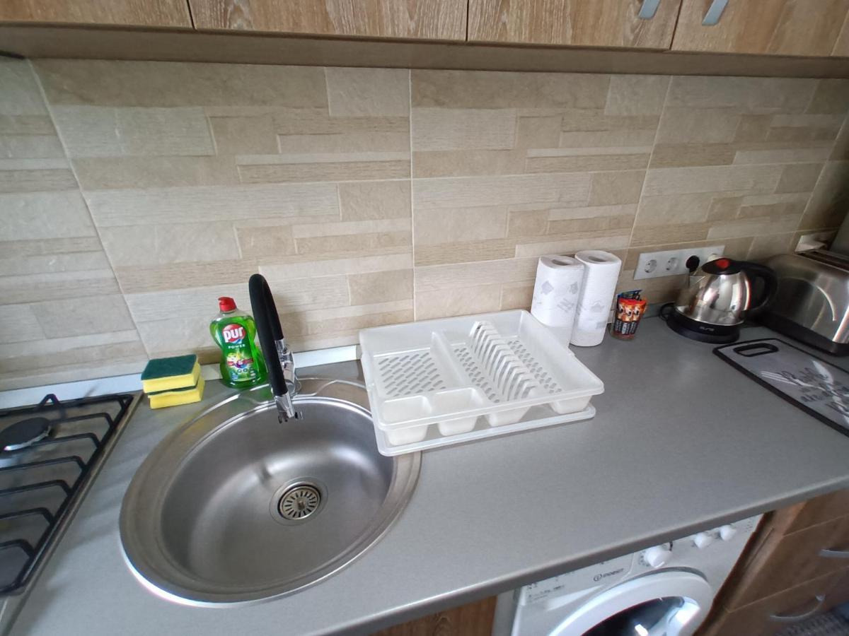 Revolution Apartment Baia Mare Buitenkant foto